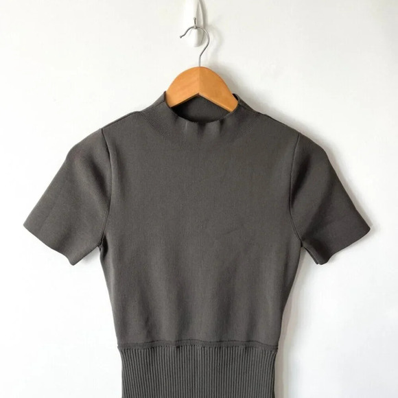 Aritzia Babaton High Neck Knit Short Sleeve Dress Olive Green Size Medium - Picture 2 of 5